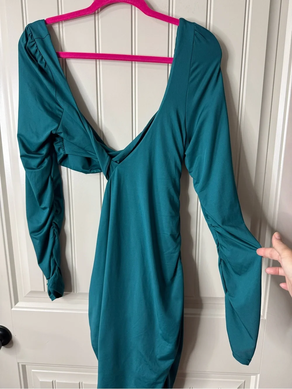 NEW w TAGS 🏷️ 2/for $20 🪩 Teal Long Sleeve Cutout Mini Dress (Women’s Size XXL)